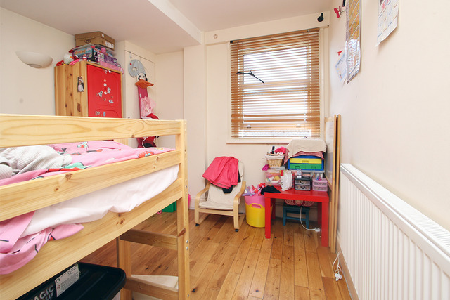  Image of 2 bedroom Apartment for sale in Kirkdale London SE26 at Kirkdale Sydenham Upper Sydenham, SE26 4QJ