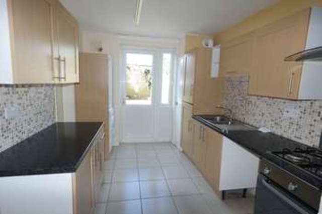  Image of 3 bedroom Terraced house for sale in Kirkham Street London SE18 at Kirkham Street  Plumstead Common, SE18 2JU