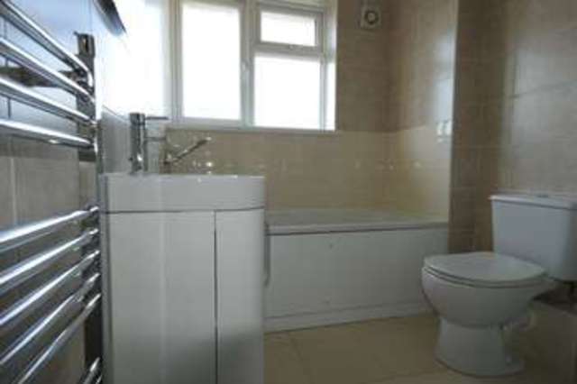  Image of 3 bedroom Terraced house for sale in Kirkham Street London SE18 at Kirkham Street  Plumstead Common, SE18 2JU
