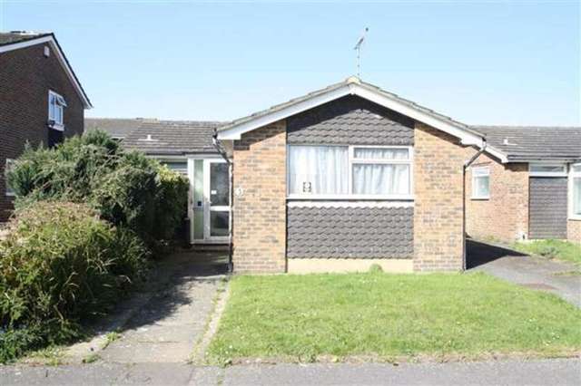  Image of 2 bedroom Detached house for sale in Kithurst Crescent Goring-by-Sea Worthing BN12 at Goring-by-Sea, BN12 6AJ