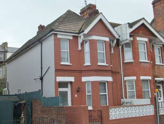  Image of 3 bedroom Detached house for sale in Langney Road Eastbourne BN21 at Eastbourne, BN21 3JL
