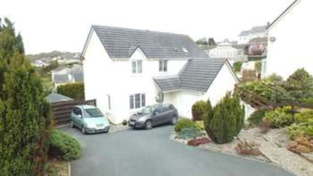  Image of 4 bedroom Detached house for sale in Lavinia Drive Pembroke Dock SA72 at Pembroke Dock Pembrokeshire Pembroke Dock, SA72 6QY