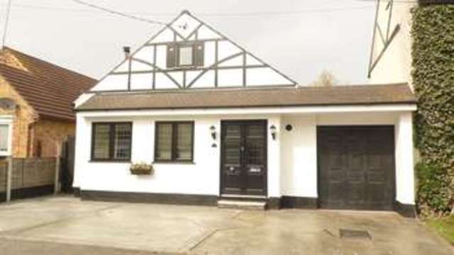  Image of 2 bedroom Detached house for sale in Leicester Avenue Rochford SS4 at Leicester Avenue  Rochford, SS4 1JL