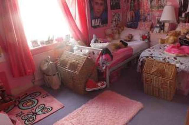  Image of 2 bedroom Terraced house for sale in Leigh Street Burslem Stoke-on-Trent ST6 at Leigh Street Burslem Stoke-On-Trent, ST6 1BE