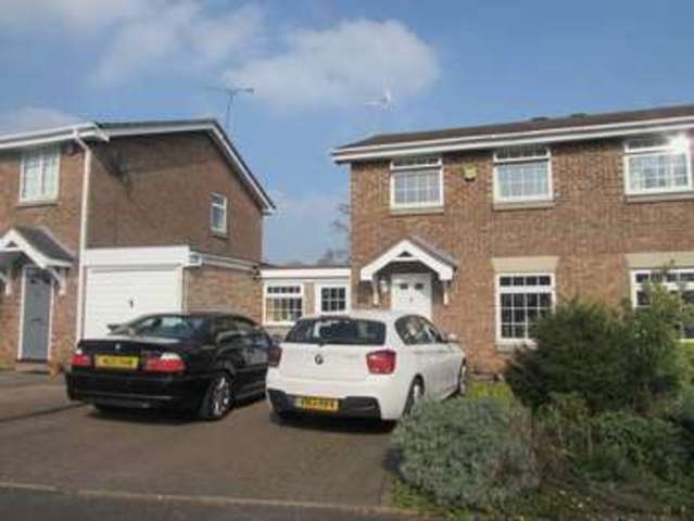  Image of 3 bedroom Semi-Detached house to rent in Linden Close Warwick CV34 at Linden Close  Warwick, CV34 5RF