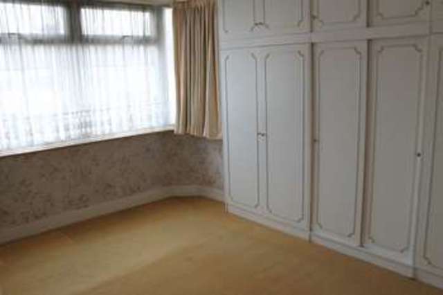  Image of 3 bedroom Terraced house for sale in Linden Gardens Enfield EN1 at Linden Gardens  Enfield, EN1 4DZ