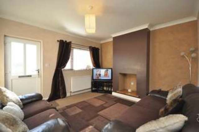  Image of 2 bedroom Terraced house for sale in Lingwell Nook Lane Lofthouse Wakefield WF3 at Lingwell Nook Lane Lofthouse Wakefield, WF3 3JA
