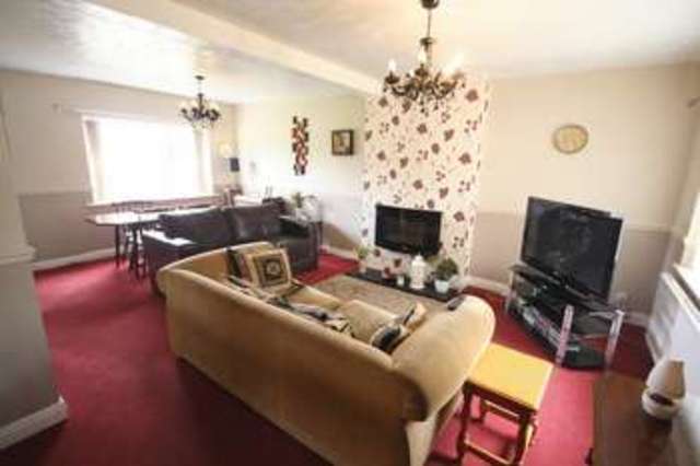  Image of 4 bedroom Detached house for sale in Stad Plas Hen Llanddaniel Gaerwen LL60 at Stad Plas Hen  Gaerwen, LL60 6HW