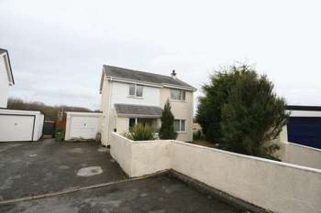  Image of 4 bedroom Detached house for sale in Stad Plas Hen Llanddaniel Gaerwen LL60 at Stad Plas Hen  Gaerwen, LL60 6HW