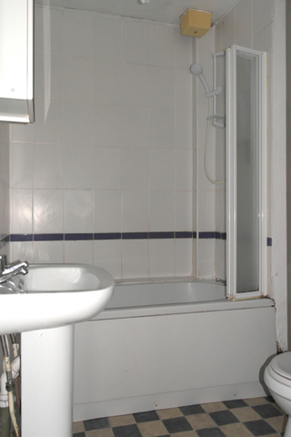  Image of 1 bedroom Flat to rent in Lochee Road Dundee DD2 at Dundee  Dundee, DD2 2NG