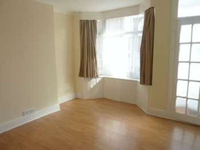  Image of 2 bedroom Property to rent in Logan Street Bulwell Nottingham NG6 at Logan Street Highbury Vale Highbury Vale, NG6 9FZ