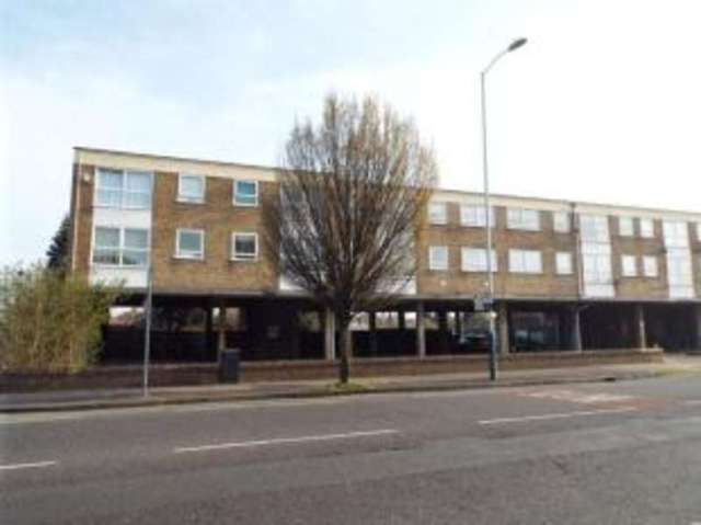  Image of 2 bedroom Flat for sale in London Road Romford RM7 at London Road Romford Rush Green, RM7 9PR