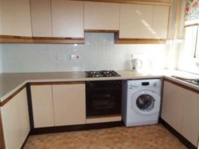 Image of 2 bedroom Flat for sale in London Road Romford RM7 at London Road Romford Rush Green, RM7 9PR