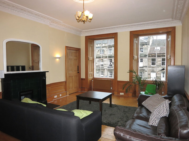  Image of 2 bedroom Flat to rent in London Street Edinburgh EH3 at New Town Edinburgh Edinburgh, EH3 6LY