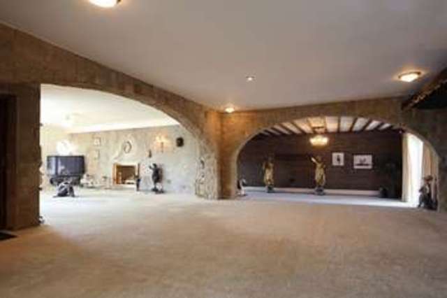  Image of 3 bedroom Detached house for sale in Long Meadow Heswall Wirral CH60 at Long Meadow  Gayton, CH60 8QQ