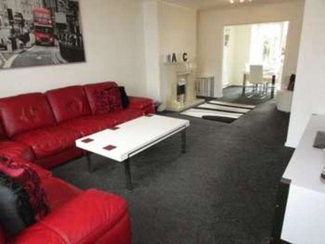  Image of 4 bedroom Semi-Detached house for sale in Lorraine Close Heywood OL10 at Lorraine Close  Heywood, OL10 2JL