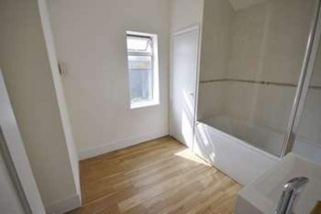  Image of 2 bedroom Detached house to rent in Lower Road Eastbourne BN21 at Eastbourne, BN21 1QE