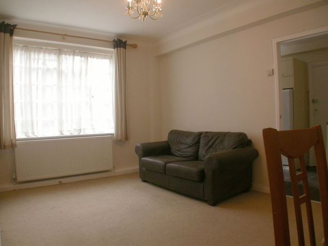  Image of 1 bedroom Flat to rent in Maida Vale London W9 at Maida Vale Array Maida Vale, W9 1QR