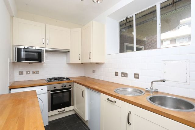  Image of 2 bedroom Flat to rent in Maida Vale London W9 at Maida Vale London Maida Vale, W9 1RQ