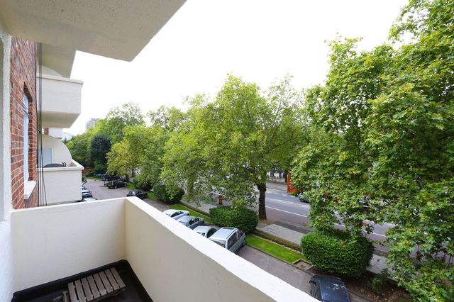  Image of 2 bedroom Flat to rent in Maida Vale London W9 at Maida Vale London Maida Vale, W9 1RQ