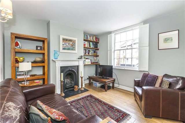 Image of 3 bedroom Terraced house for sale in Maidenstone Hill London SE10 at London  Greenwich, SE10 8SY