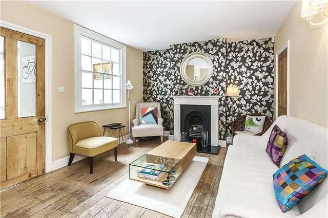  Image of 3 bedroom Terraced house for sale in Maidenstone Hill London SE10 at London  Greenwich, SE10 8SY