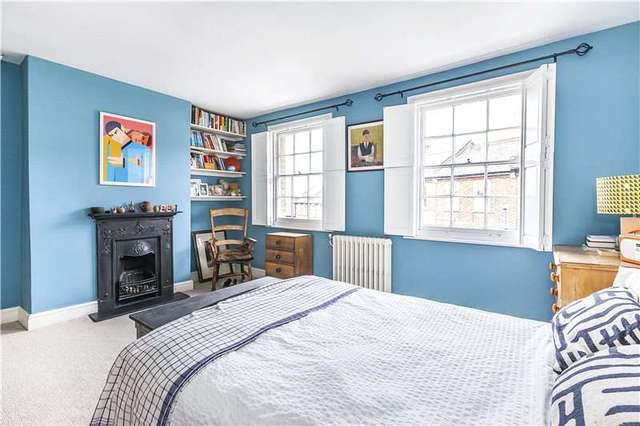 Image of 3 bedroom Terraced house for sale in Maidenstone Hill London SE10 at London  Greenwich, SE10 8SY