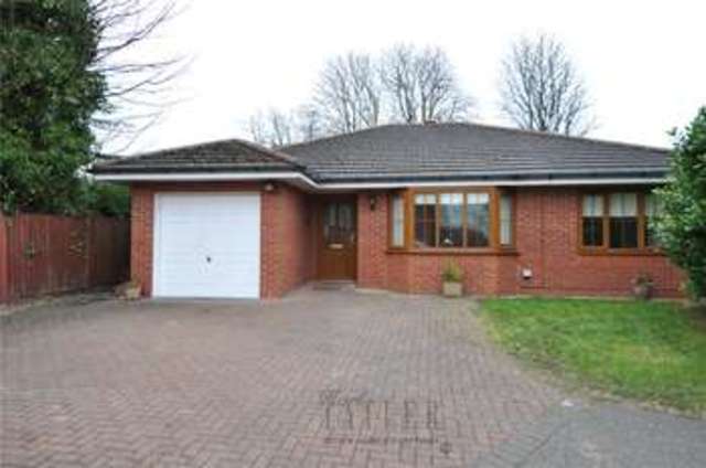  Image of 3 bedroom Detached house for sale in Manor Park Close Thingwall Wirral CH61 at Thingwall Wirral Pensby, CH61 7UA