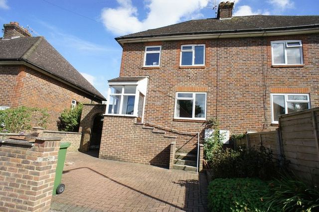  Image of 4 bedroom Detached house for sale in Manor Road Southborough Tunbridge Wells TN4 at Manor Road Southborough Southborough, TN4 0LD