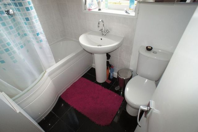  Image of 4 bedroom Detached house for sale in Manor Road Southborough Tunbridge Wells TN4 at Manor Road Southborough Southborough, TN4 0LD