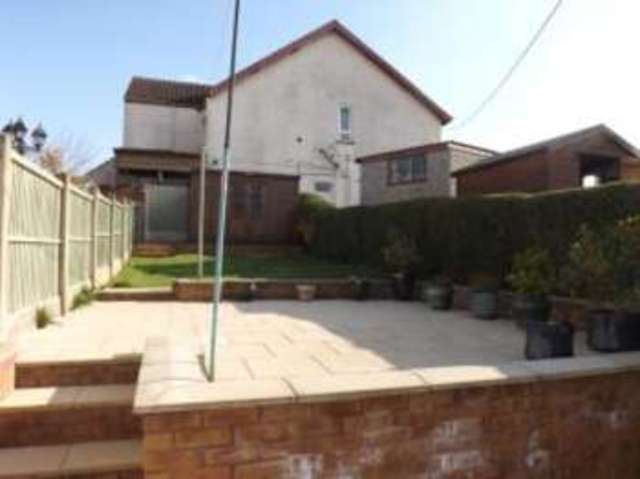  Image of 2 bedroom Semi-Detached house for sale in Mansfield Road Skegby Sutton-in-Ashfield NG17 at Skegby Sutton-in-Ashfield Stanton Hill, NG17 3EQ