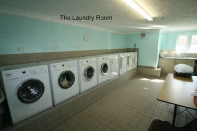  Image of 1 bedroom Flat for sale in Horn Cross Road Plymstock Plymouth PL9 at Plymstock Plymouth Devon, PL9 9UD