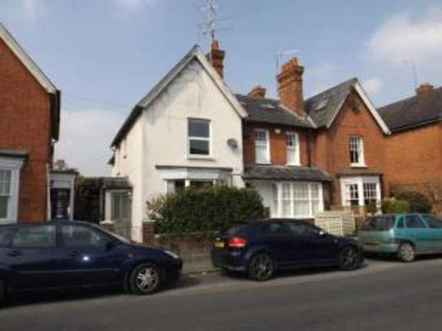  Image of 2 bedroom End of Terrace for sale in Station Road Marlow SL7 at Marlow Buckinghamshire Marlow, SL7 1ND