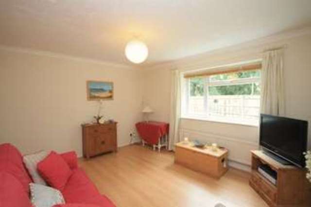  Image of 1 bedroom Flat for sale in Savill Way Marlow SL7 at Swallow House Savill Way Marlow, SL7 1TG