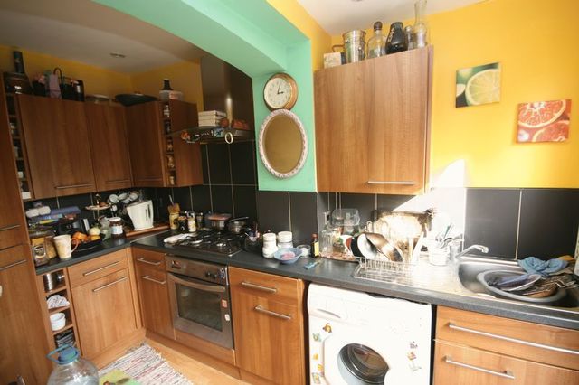  Image of 1 bedroom Flat for sale in Maybank Avenue Sudbury Wembley HA0 at Maybank Avenue  Wembley, HA0 2TJ