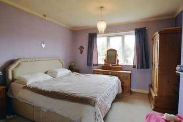  Image of 3 bedroom Semi-Detached house for sale in Meadow Brook Road Northfield Birmingham B31 at Meadow Brook Road  Birmingham, B31 1NE
