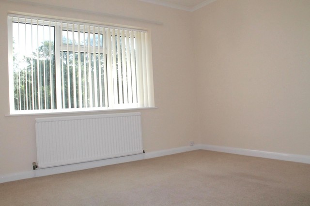  Image of 3 bedroom Detached house to rent in Meadow Lane Lindfield Haywards Heath RH16 at Lindfield  Haywards Heath, RH16 2RL