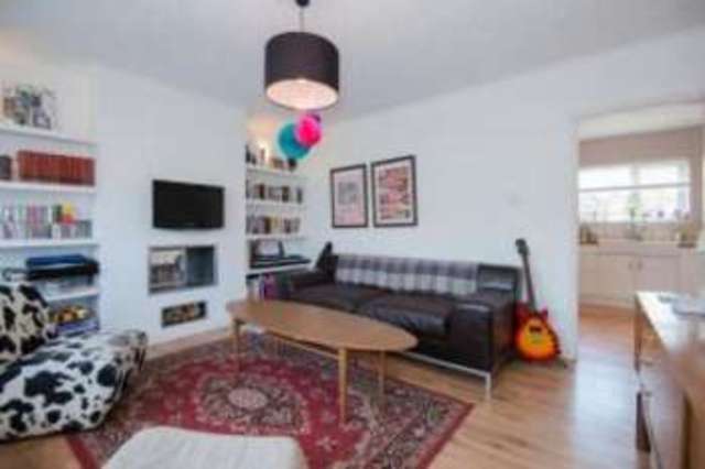  Image of 2 bedroom Terraced house for sale in The Meadway Hoddesdon EN11 at Hoddesdon Hertfordshire Hoddesdon, EN11 8AS