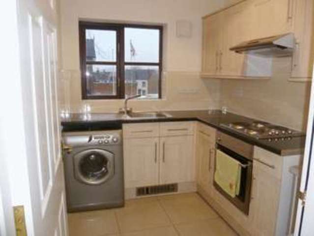  Image of 2 bedroom Flat to rent in Meir Road Longton Stoke-on-Trent ST3 at Meir Road Normacot Stoke-On-Trent, ST3 7JG