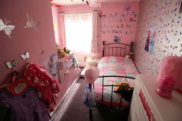  Image of 3 bedroom Terraced house for sale in Melbourne Road Stapleford Nottingham NG9 at Melbourne Road  Stapleford, NG9 8LQ