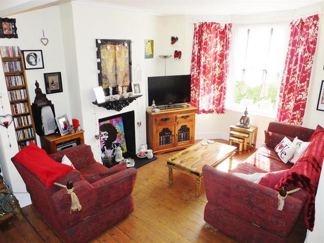  Image of 3 bedroom Terraced house for sale in Mellows Road Wallington SM6 at Wallington Surrey Wallington, SM6 8PS