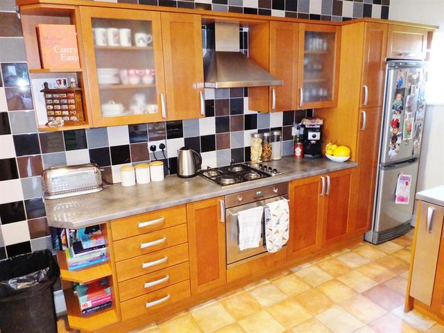  Image of 3 bedroom Terraced house for sale in Mellows Road Wallington SM6 at Wallington Surrey Wallington, SM6 8PS