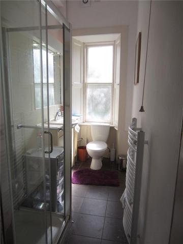  Image of 5 bedroom Flat to rent in Melville Terrace Edinburgh EH9 at Meadows Edinburgh Edinburgh, EH9 1ND