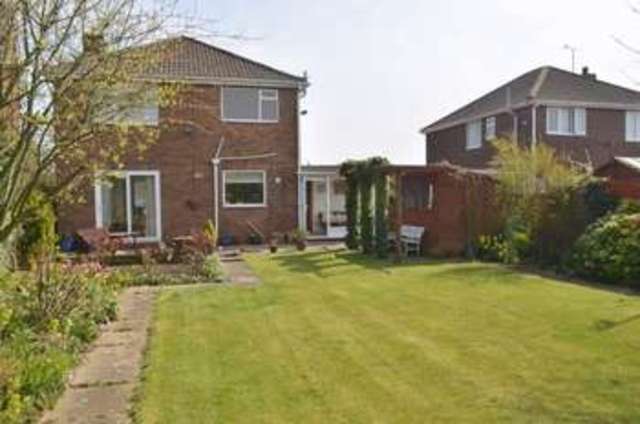  Image of 3 bedroom Detached house for sale in Messingham Road Bottesford Scunthorpe DN17 at Messingham Road  Scunthorpe, DN17 2QX