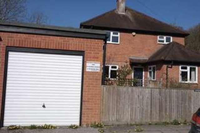  Image of 4 bedroom Property to rent in Micklefield Road High Wycombe HP13 at 245 Micklefield Road  High Wycombe, HP13 7HU