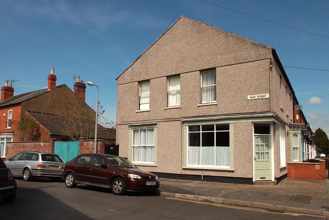  Image of 6 bedroom Terraced house for sale in Mildmay Street Lincoln LN1 at Mildmay Street  Lincoln, LN1 3HR
