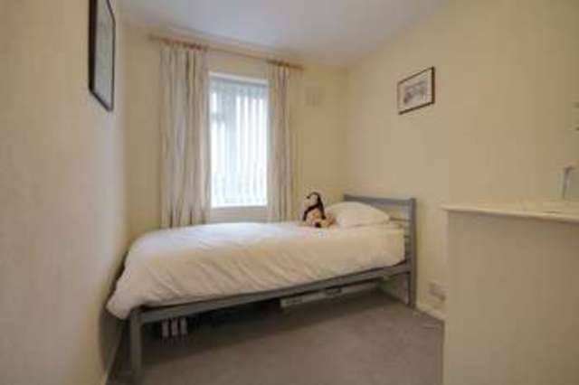  Image of 3 bedroom Semi-Detached house for sale in Mill Way Billingshurst RH14 at Mill Way  Billingshurst, RH14 9LB
