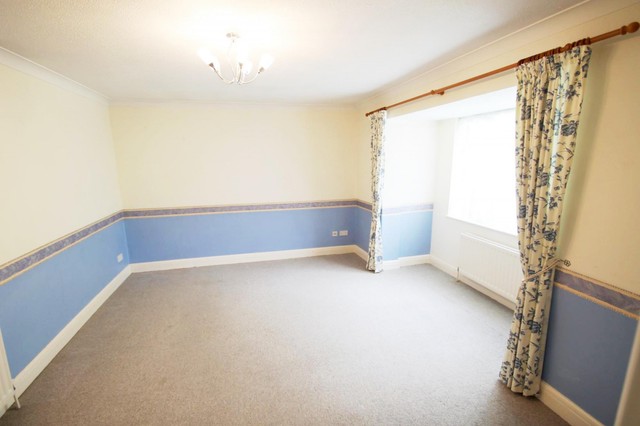  Image of 2 bedroom Flat to rent in Millers Rise St. Albans AL1 at Old London Road  St. Albans, AL1 1QW
