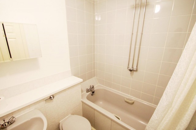  Image of 2 bedroom Flat to rent in Millers Rise St. Albans AL1 at Old London Road  St. Albans, AL1 1QW