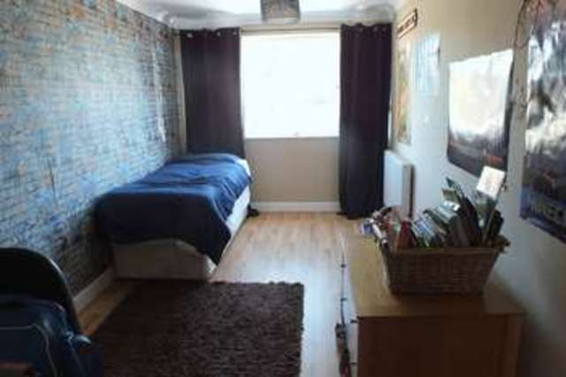  Image of 3 bedroom Terraced house for sale in Moorhen Way Packmoor Stoke-on-Trent ST7 at Moorhen Way Packmoor Stoke-On-Trent, ST7 4GY